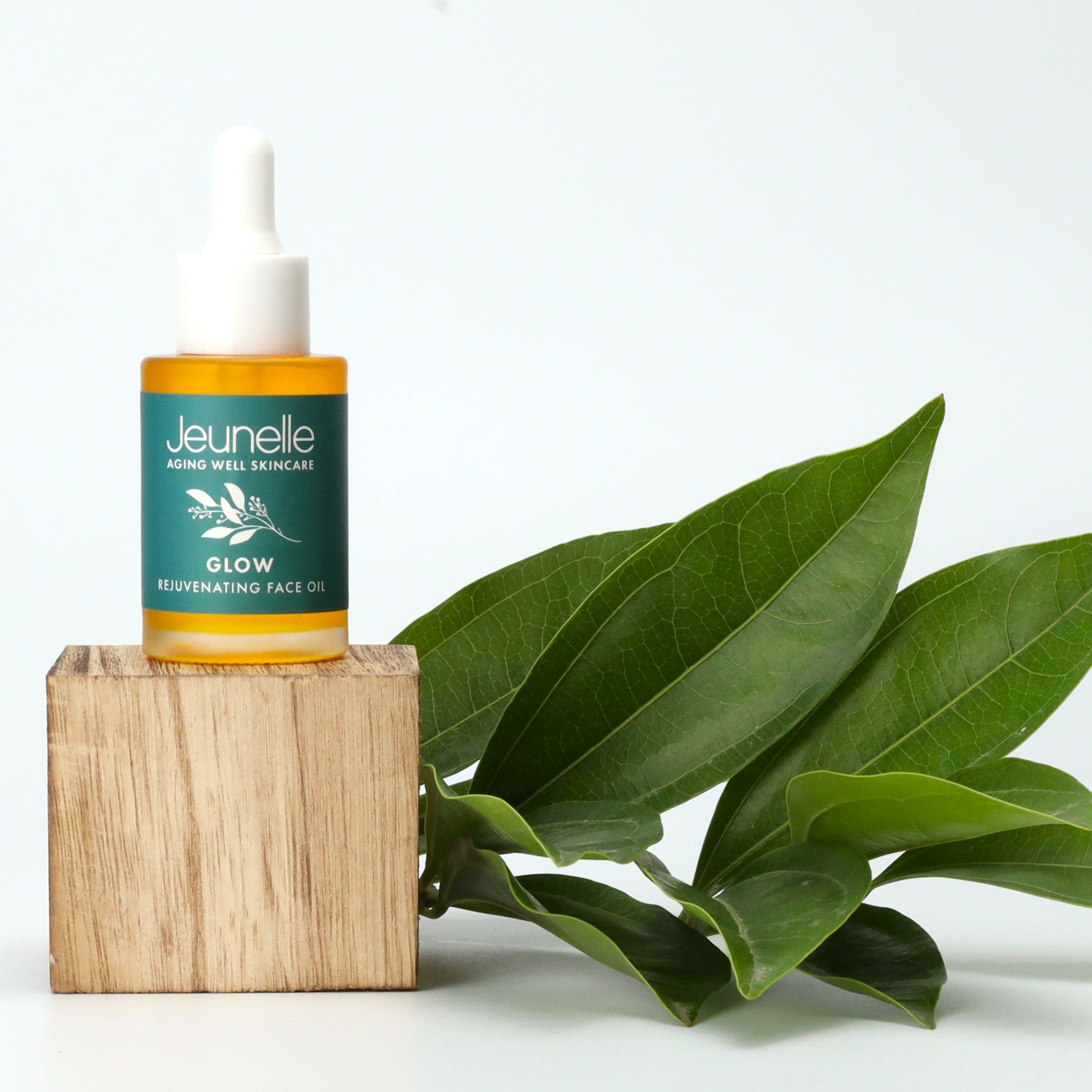 GLOW REJUVENATING SERUM OIL
