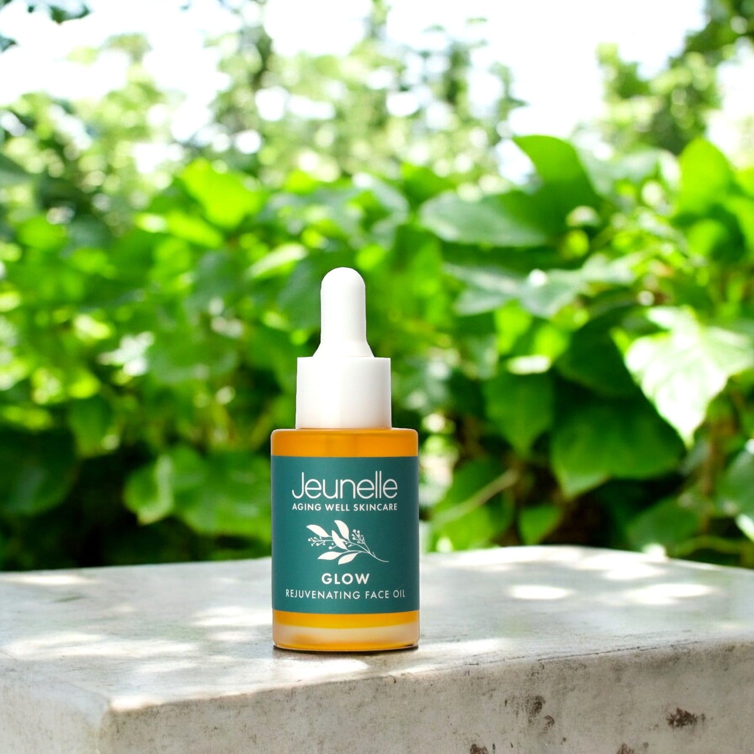 GLOW REJUVENATING SERUM OIL